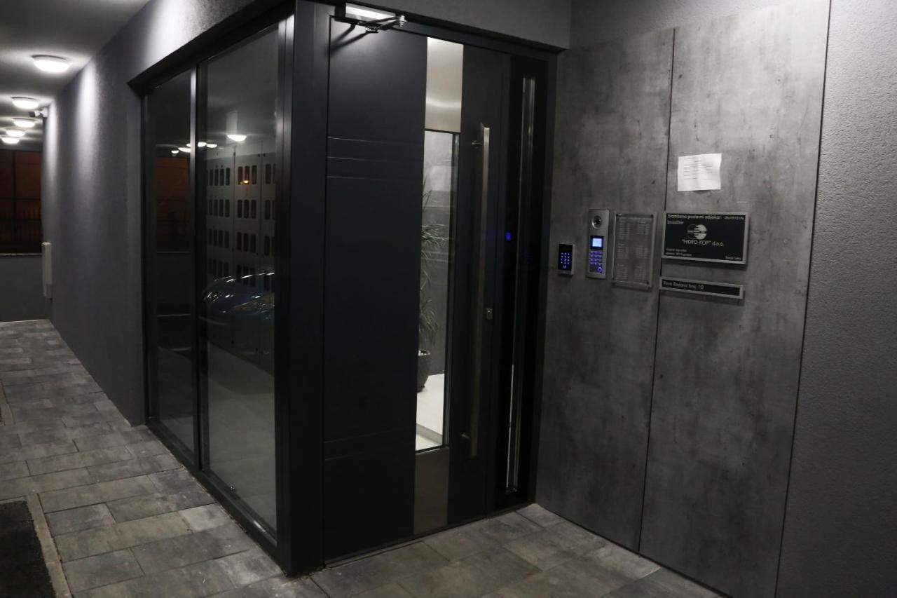 Apartman Natasa Sa Podzemnom Garazom Banja Luka Zewnętrze zdjęcie