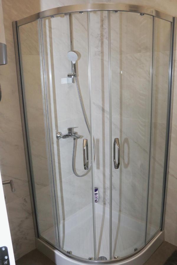 Apartman Natasa Sa Podzemnom Garazom Banja Luka Zewnętrze zdjęcie